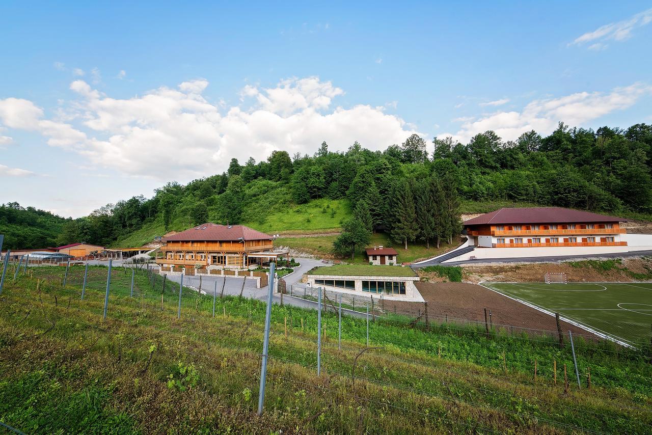 B&B Zlatna Nit Bosanska Krupa Extérieur photo